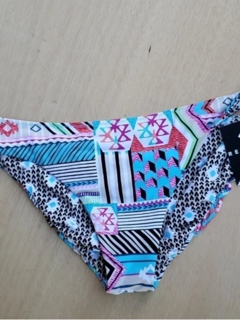 VERA Bradley Reversible Bikini Bottoms NWOT